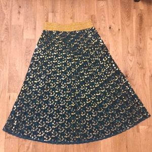 LuLaroe XS Holiday Jill Metallic Skirt